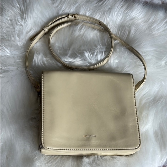 Matt & Nat Handbags - Matt & Nat Cream Classic Crossbody Bag